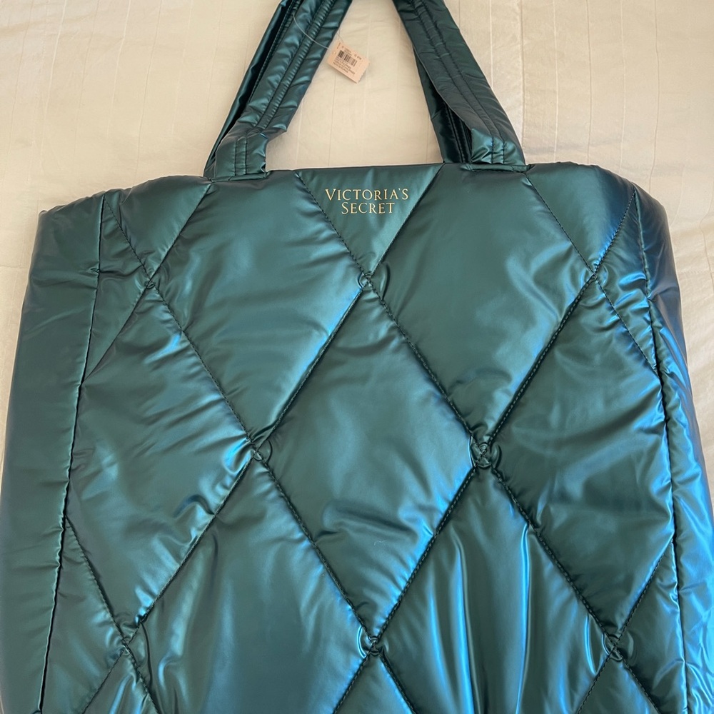 Victoria's Secret Green Quilted Tote Bag with Luxurious Design